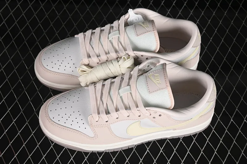 All categories Nk SB Dunk series Nk SB Dunk Low low-top sneakers Nk SB Dunk Low white light pink SB low-top casual sneakers FB7901-601